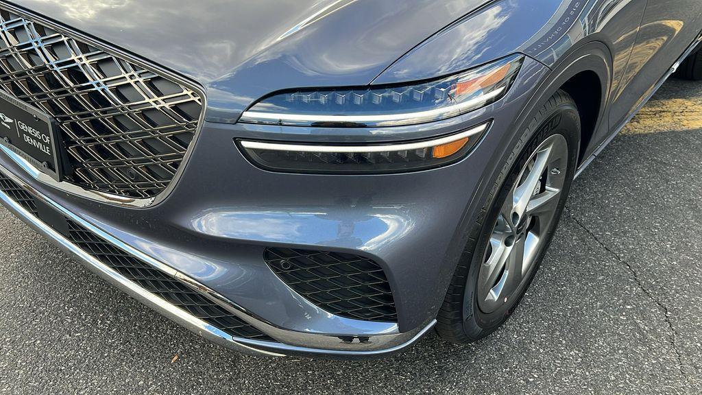 new 2026 Genesis GV70 car, priced at $52,100