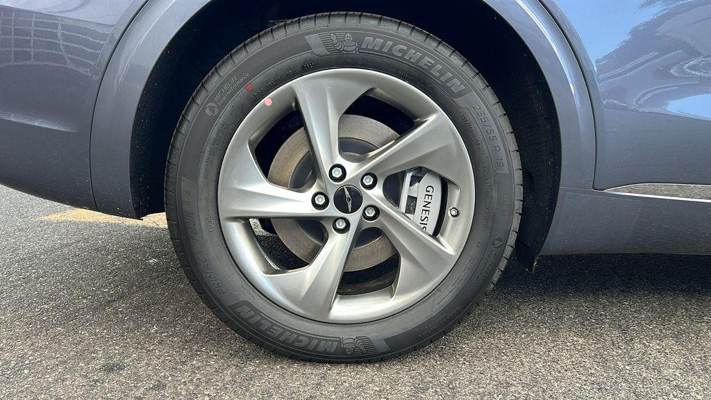 new 2026 Genesis GV70 car, priced at $52,100