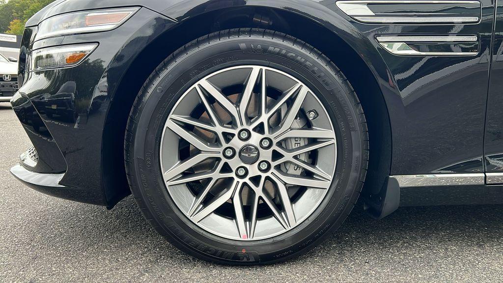 new 2026 Genesis G80 car, priced at $61,930