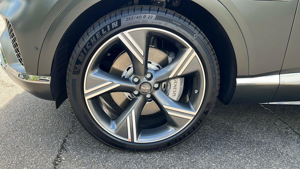 new 2025 Genesis GV80 car, priced at $83,620