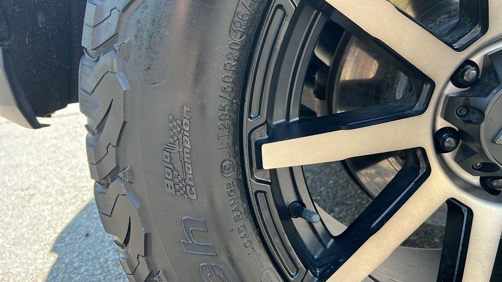 used 2019 Chevrolet Silverado 1500 car, priced at $33,888