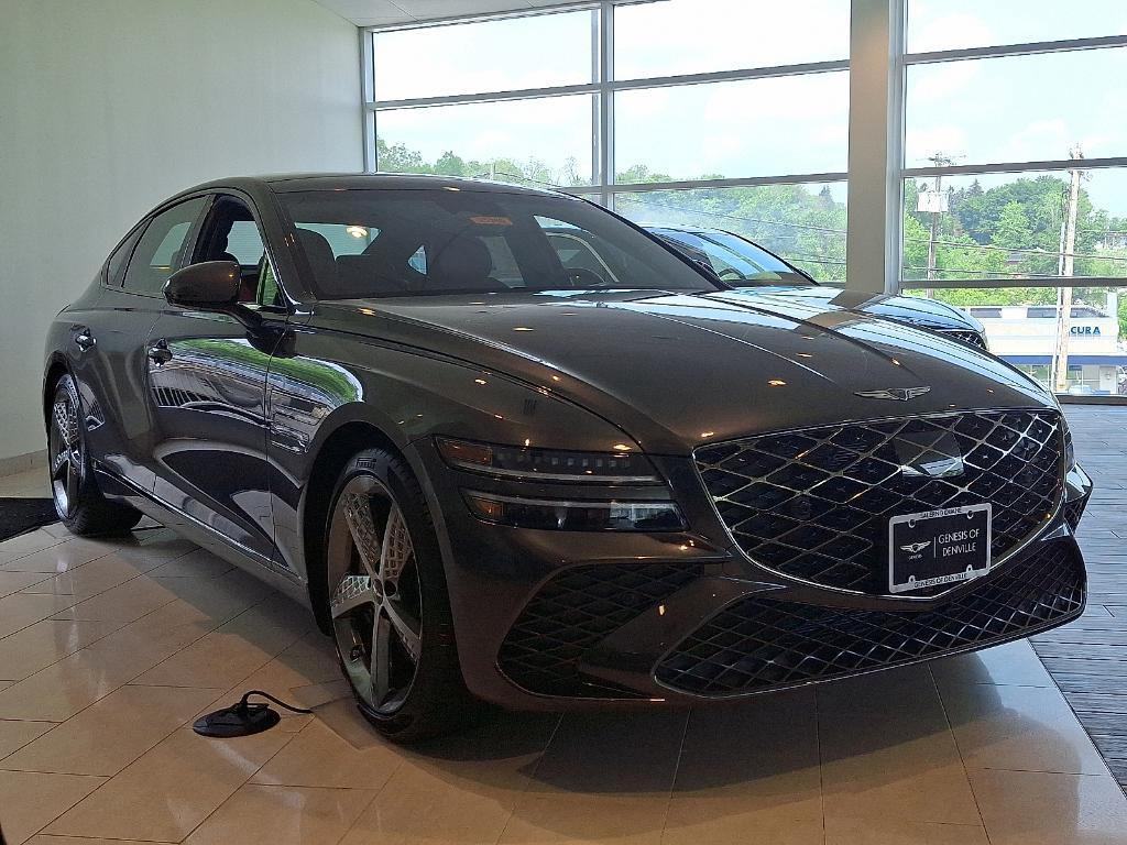 new 2025 Genesis G80 car, priced at $79,960