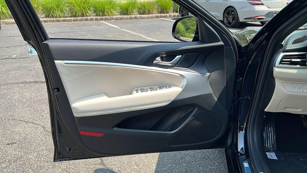 new 2026 Genesis G70 car, priced at $47,360