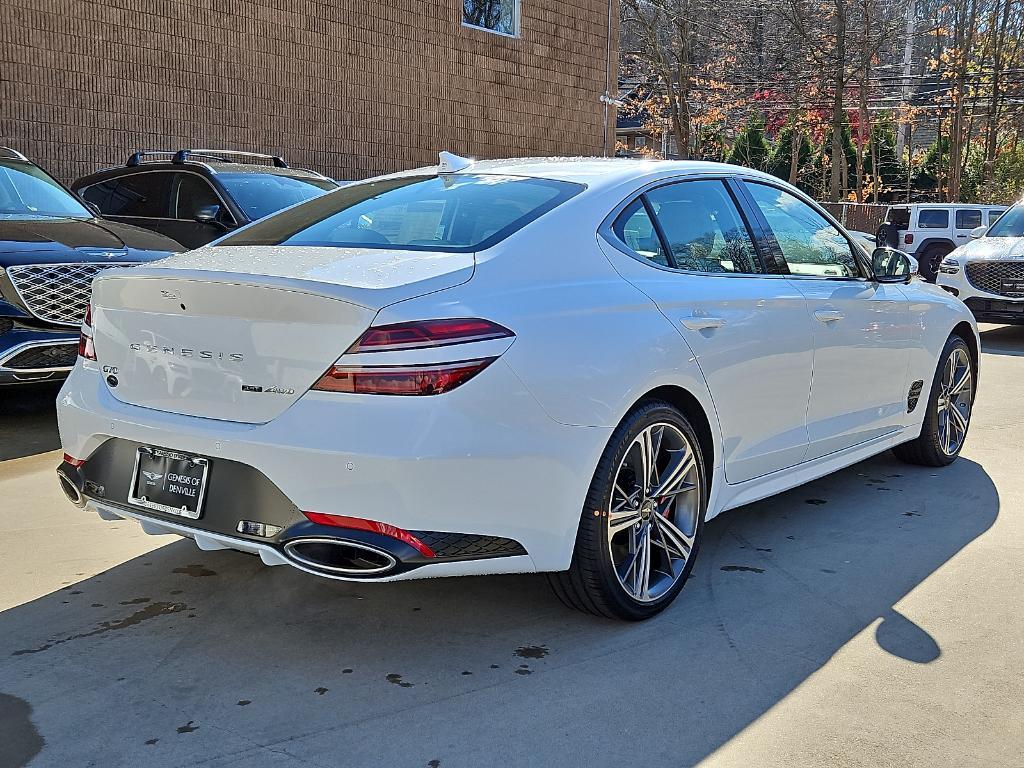 new 2025 Genesis G70 car, priced at $59,055