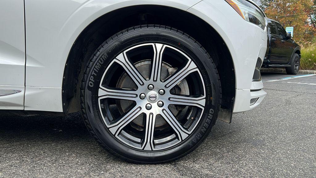 used 2020 Volvo XC60 car, priced at $17,491