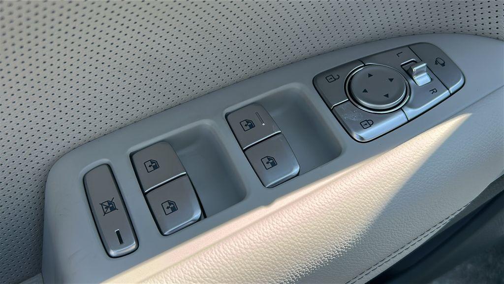 used 2022 Genesis G70 car, priced at $37,222