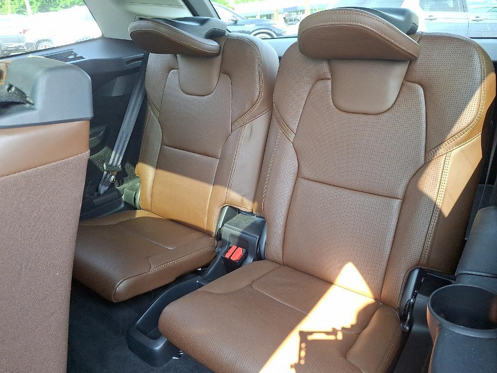 used 2019 Volvo XC90 car, priced at $22,222