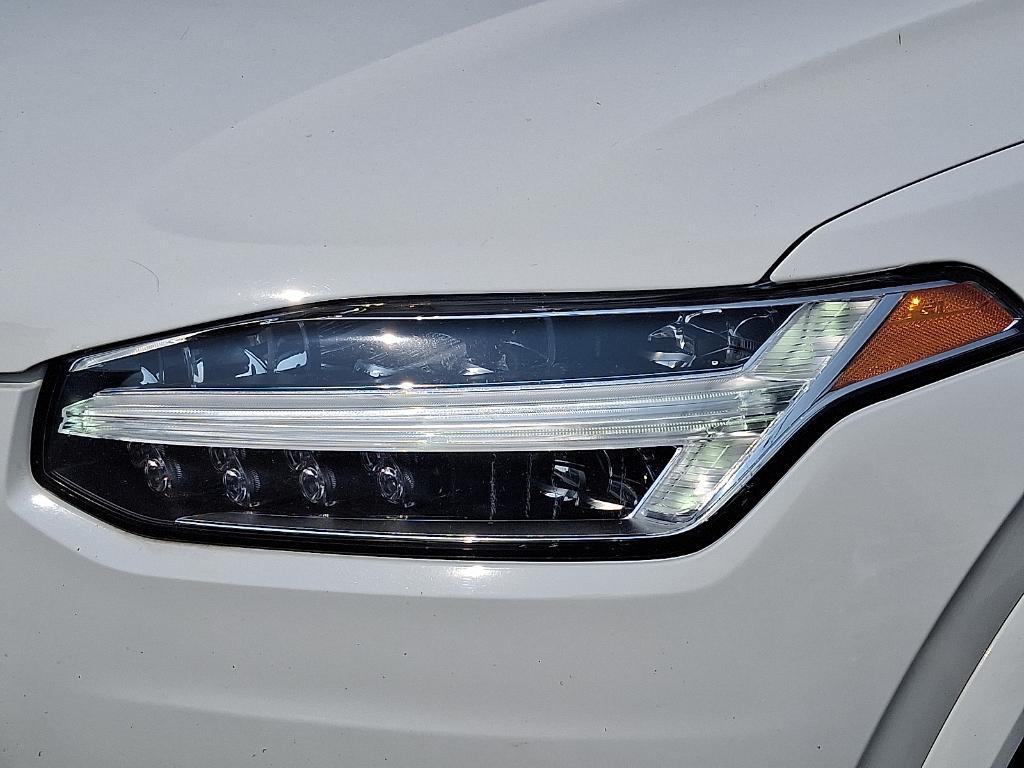 used 2019 Volvo XC90 car, priced at $22,222