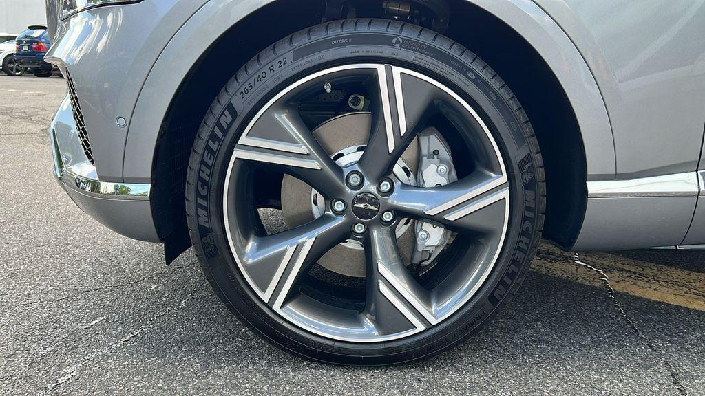 new 2025 Genesis GV80 car, priced at $82,700