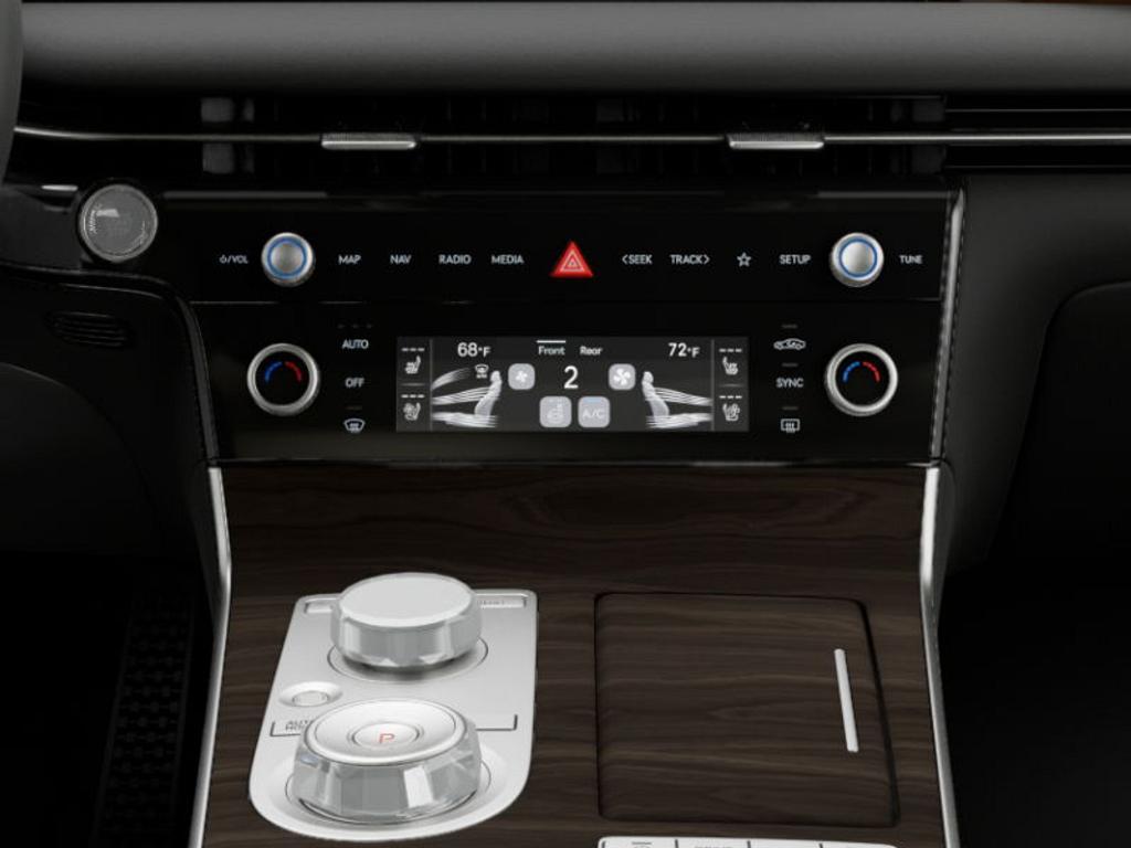 new 2025 Genesis G80 car, priced at $64,355