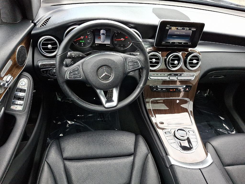 used 2019 Mercedes-Benz GLC 300 car, priced at $22,219