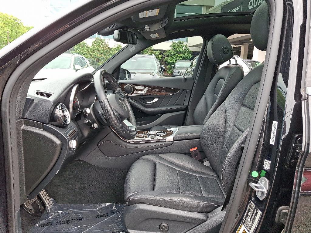 used 2019 Mercedes-Benz GLC 300 car, priced at $22,219