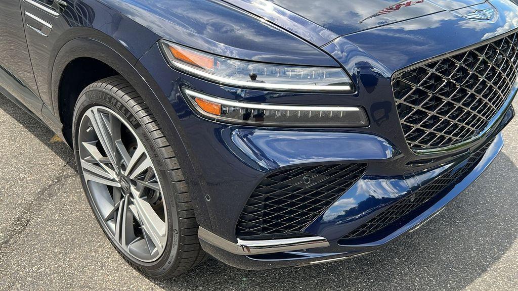 new 2025 Genesis GV80 Coupe car, priced at $88,355