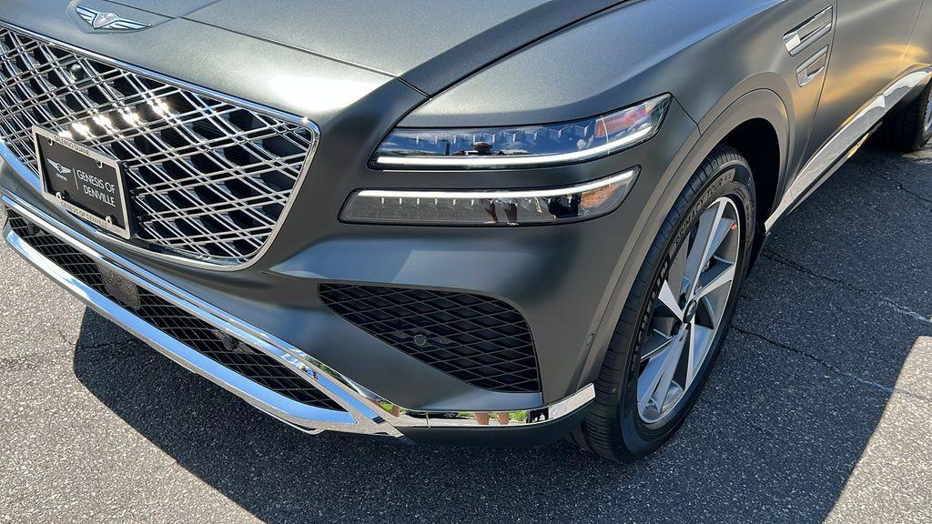 new 2025 Genesis GV80 car, priced at $78,535