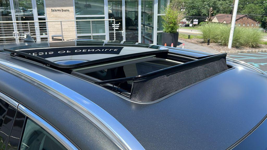 new 2025 Genesis GV80 car, priced at $78,535