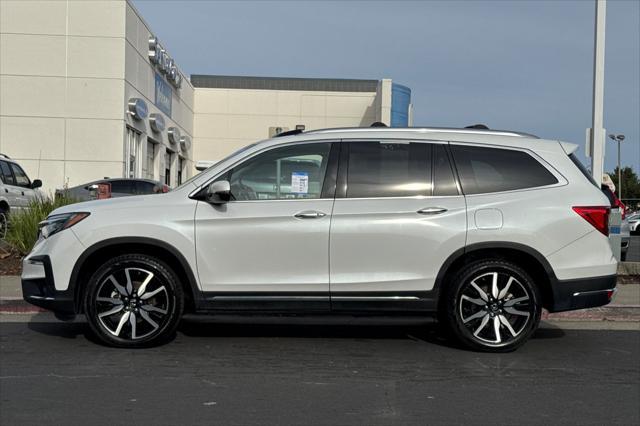 used 2022 Honda Pilot car, priced at $37,595