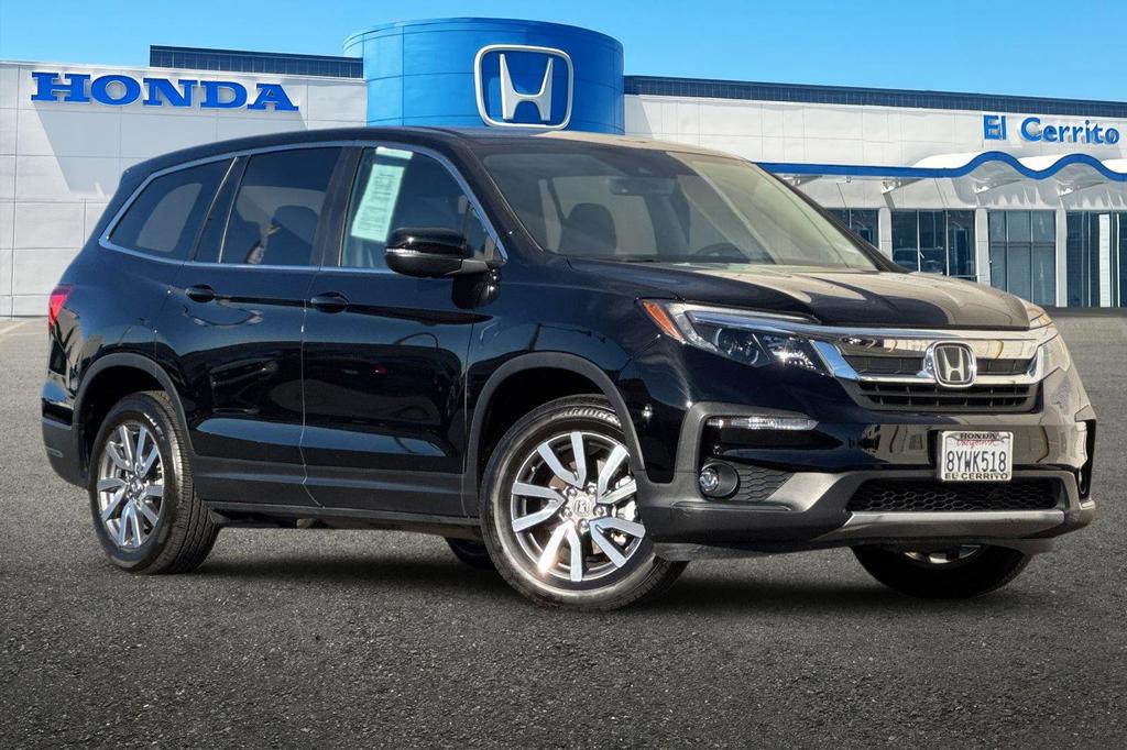 used 2022 Honda Pilot car, priced at $30,195