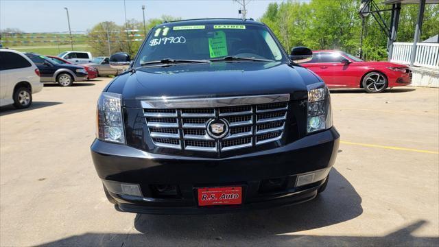 used 2011 Cadillac Escalade EXT car, priced at $17,900