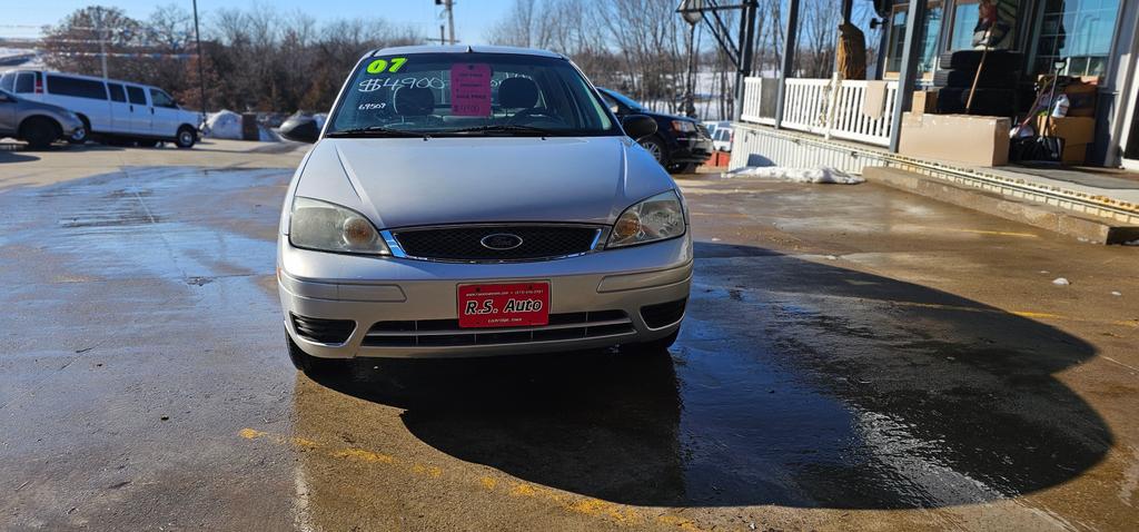 used 2007 Ford Focus car, priced at $4,900