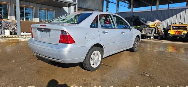 used 2007 Ford Focus car, priced at $4,900