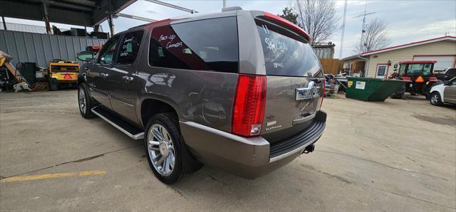 used 2011 Cadillac Escalade ESV car, priced at $12,900