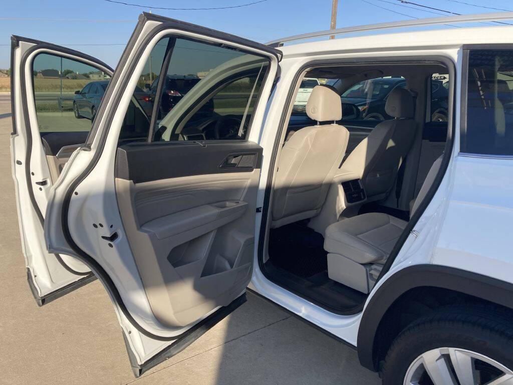 used 2021 Volkswagen Atlas car, priced at $22,999