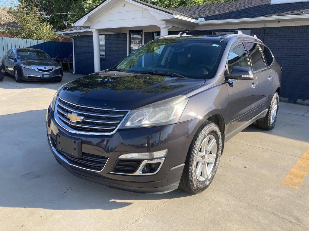 used 2014 Chevrolet Traverse car, priced at $8,999