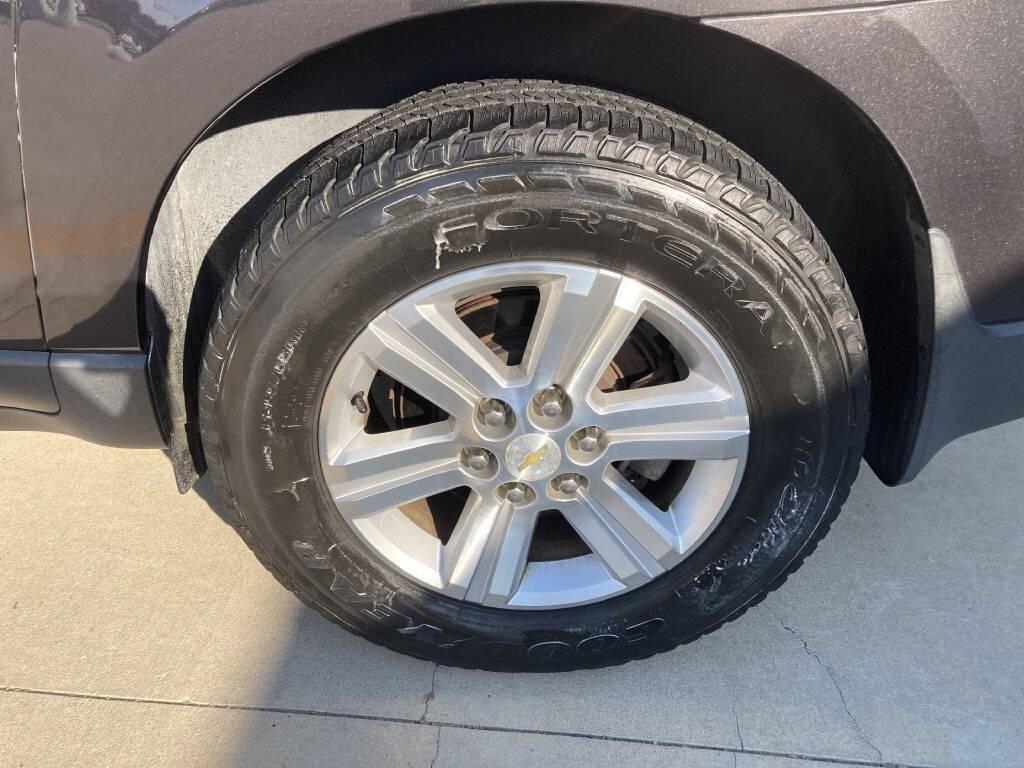 used 2014 Chevrolet Traverse car, priced at $8,999