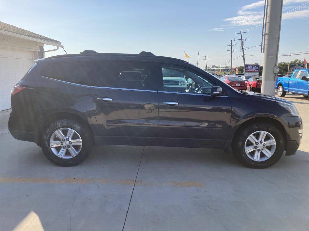 used 2014 Chevrolet Traverse car, priced at $8,999