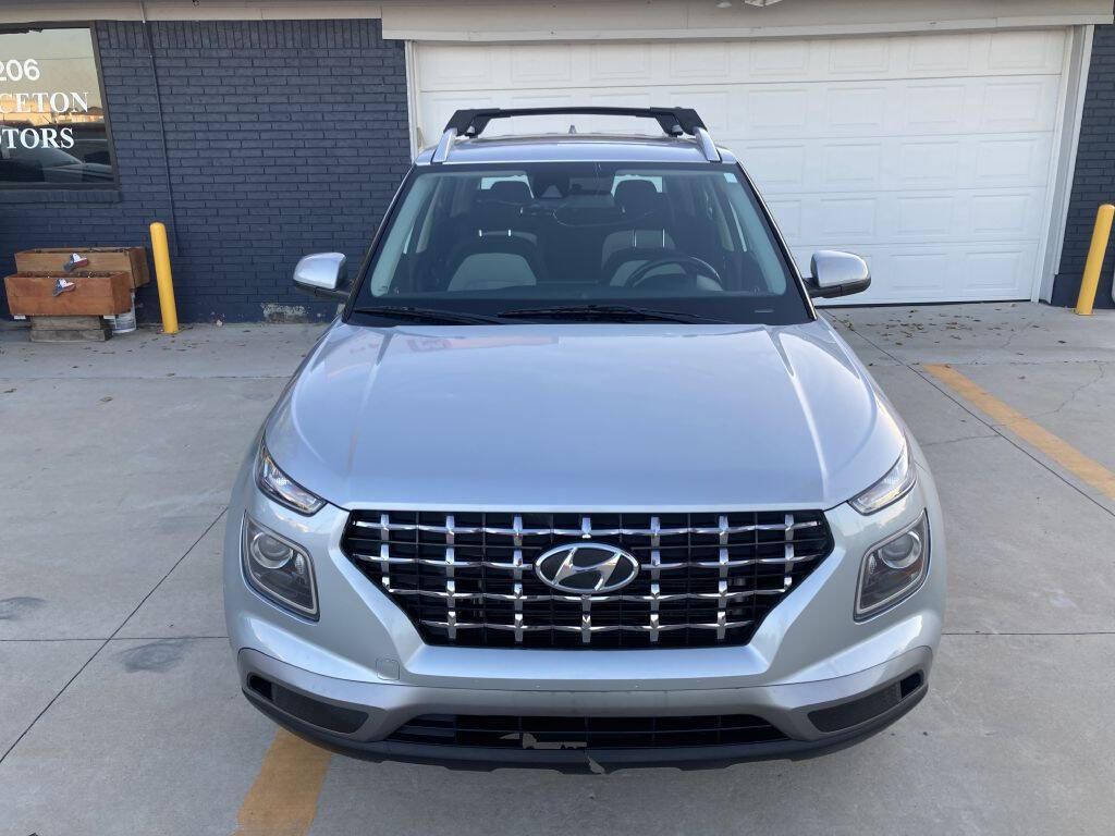 used 2022 Hyundai Venue car, priced at $16,999