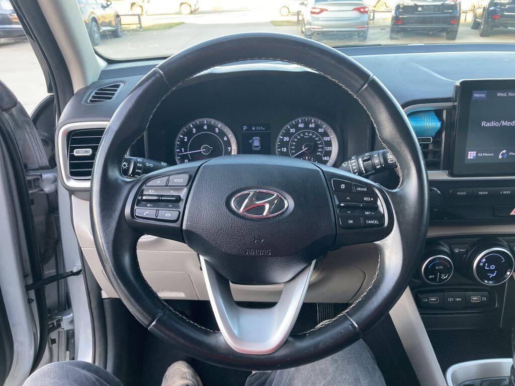 used 2022 Hyundai Venue car, priced at $16,999