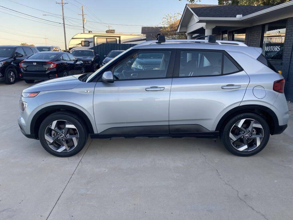 used 2022 Hyundai Venue car, priced at $16,999