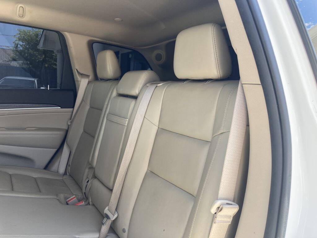 used 2019 Jeep Grand Cherokee car, priced at $11,749