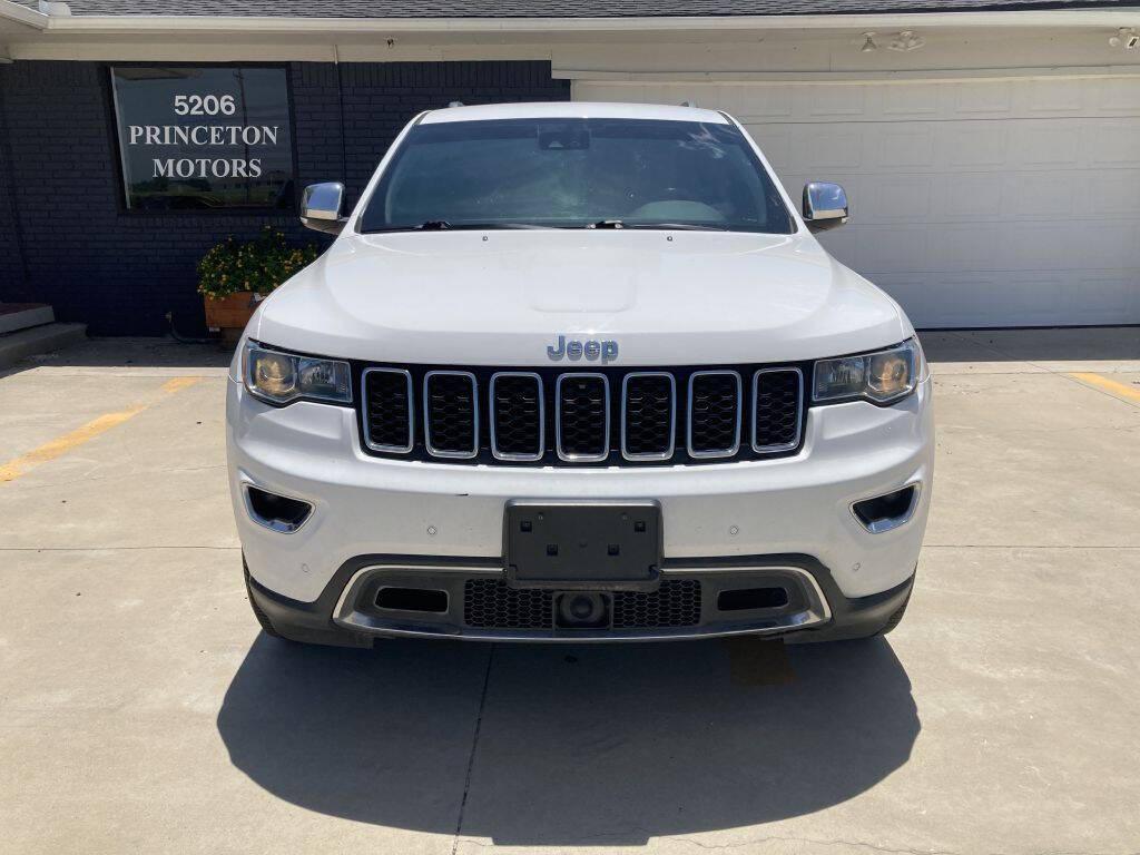 used 2019 Jeep Grand Cherokee car, priced at $11,749