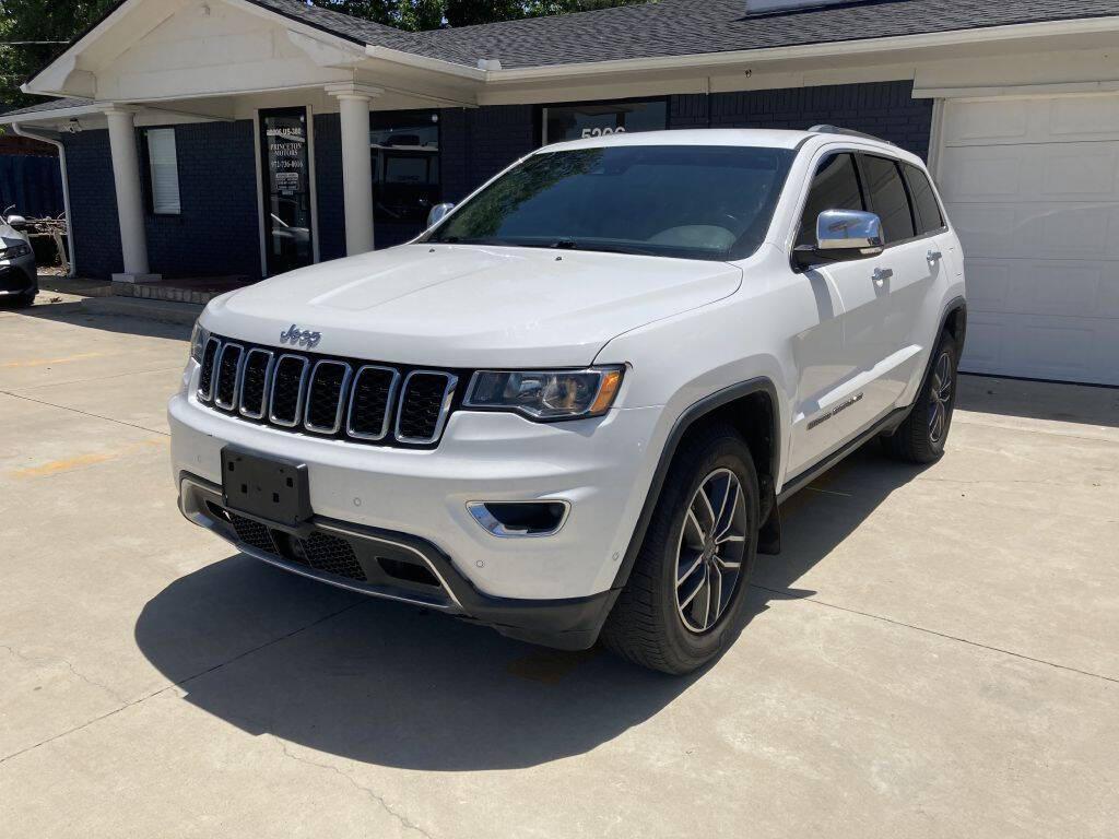 used 2019 Jeep Grand Cherokee car, priced at $11,749