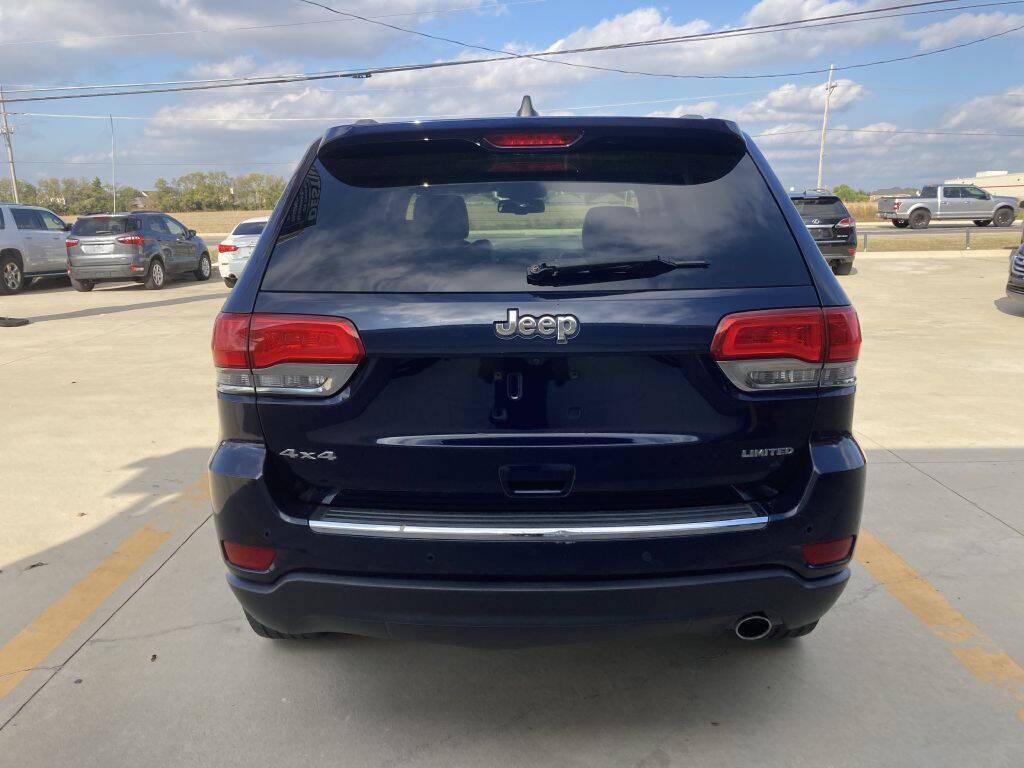 used 2016 Jeep Grand Cherokee car, priced at $12,999