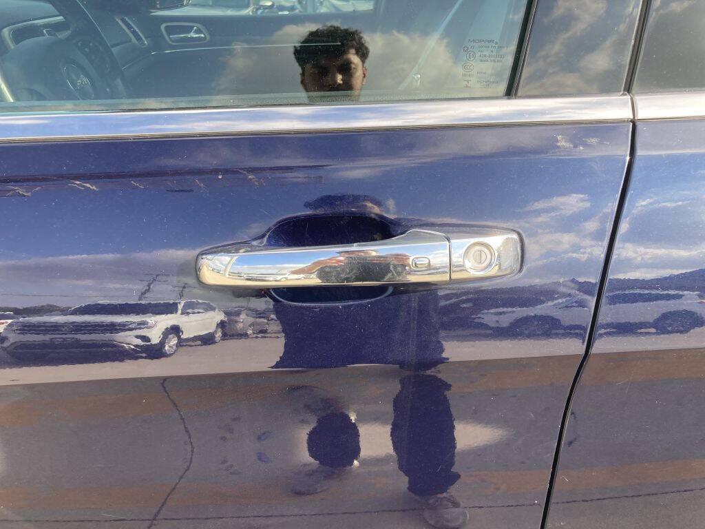 used 2016 Jeep Grand Cherokee car, priced at $12,999