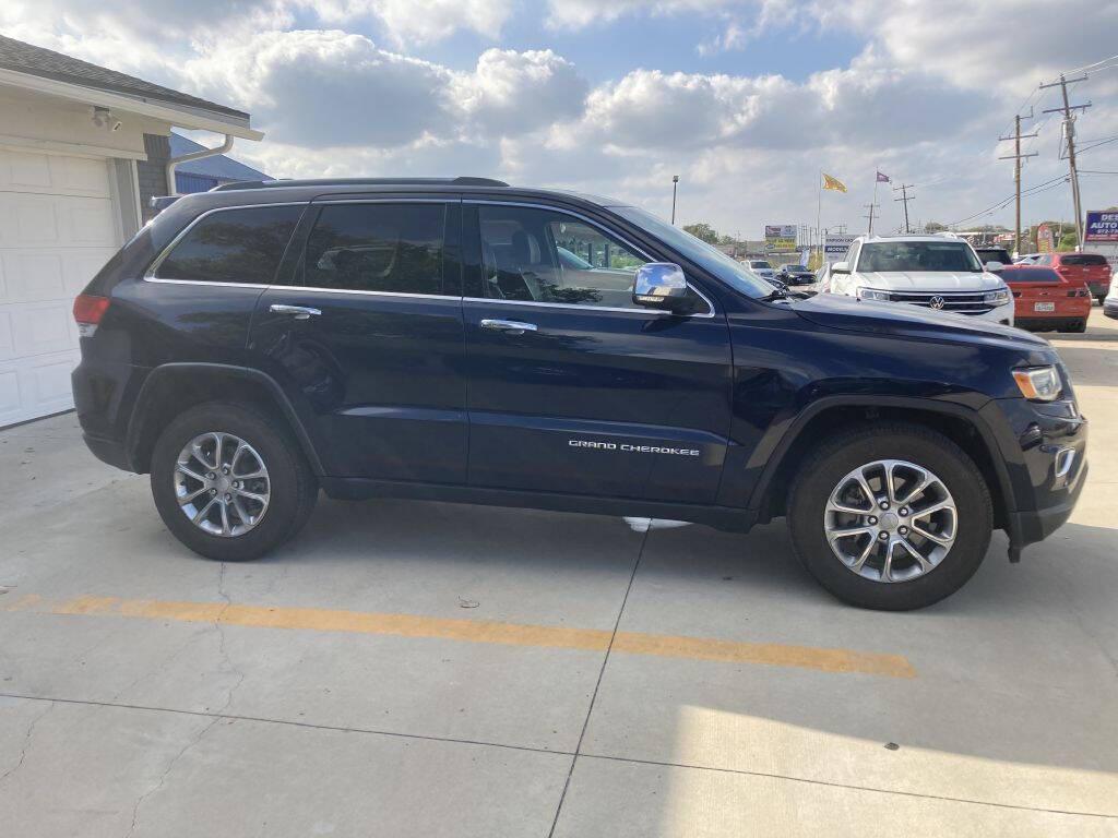 used 2016 Jeep Grand Cherokee car, priced at $12,999