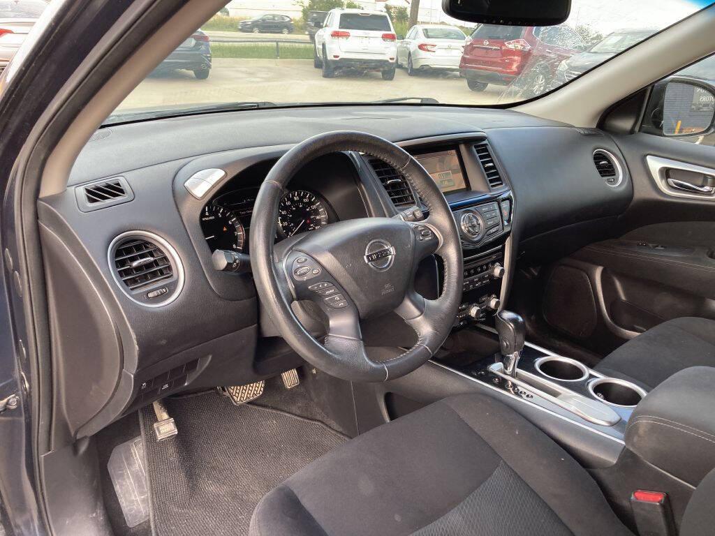 used 2015 Nissan Pathfinder car, priced at $5,999