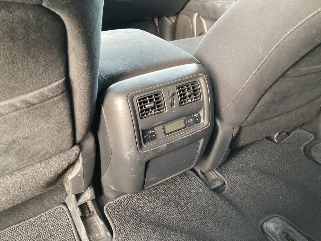 used 2015 Nissan Pathfinder car, priced at $5,999
