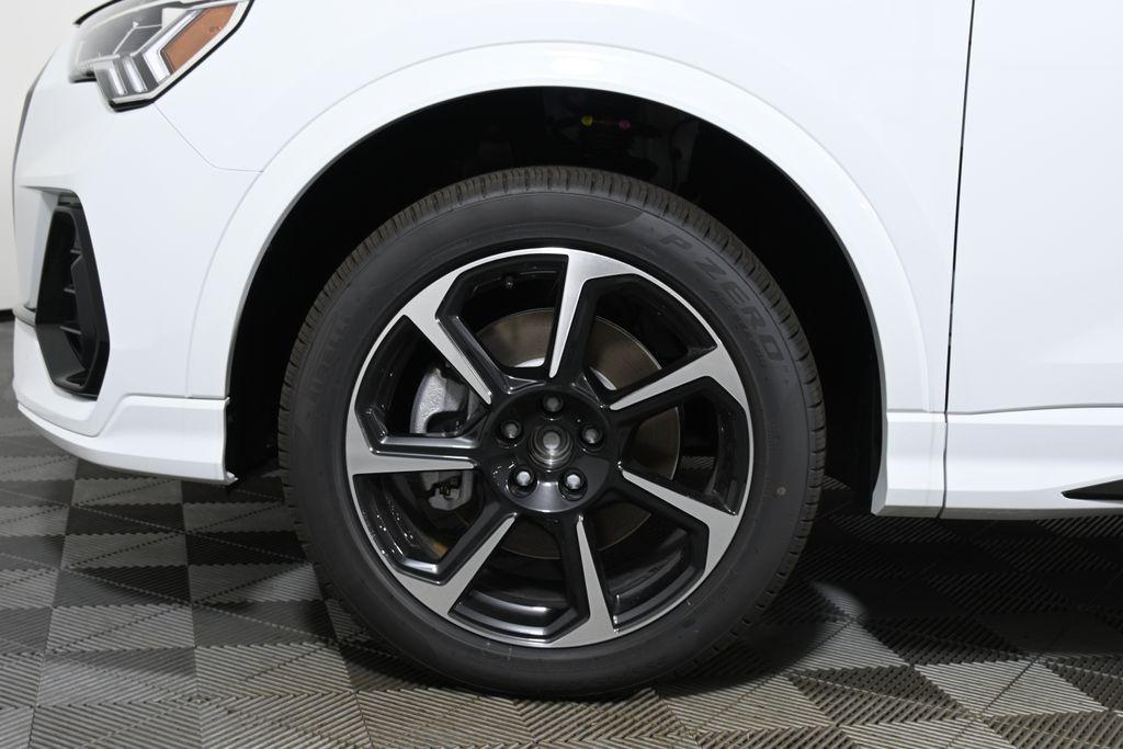 new 2025 Audi Q3 car, priced at $47,240