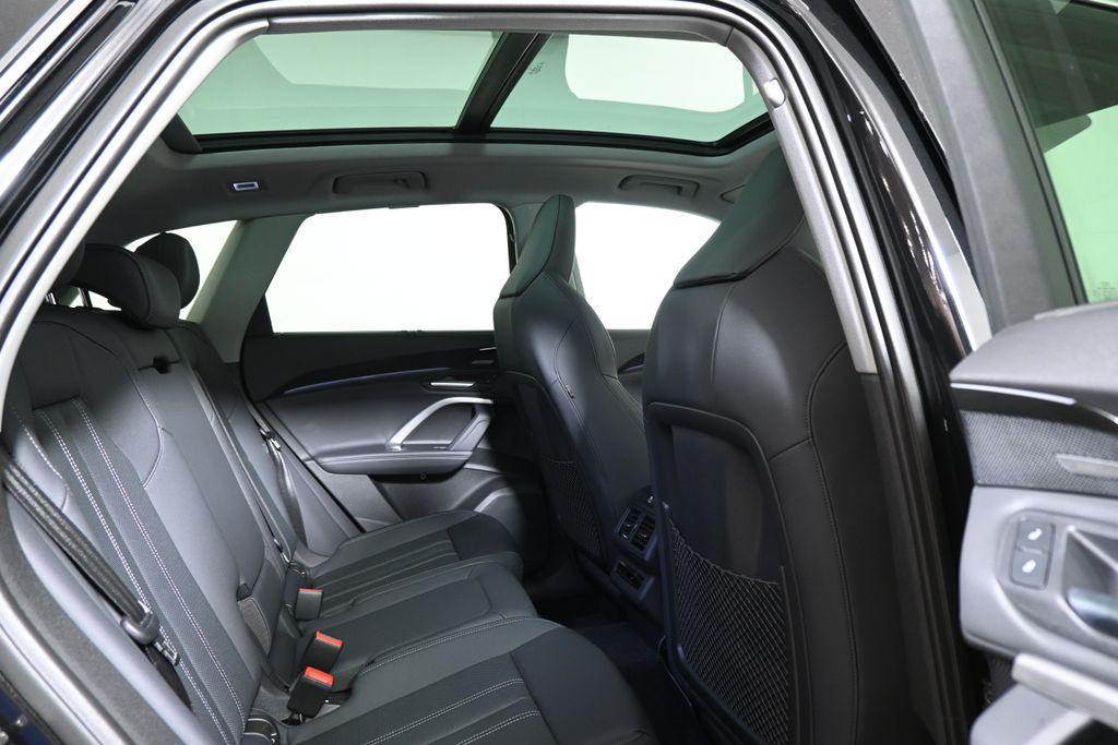 new 2025 Audi Q5 car, priced at $61,430