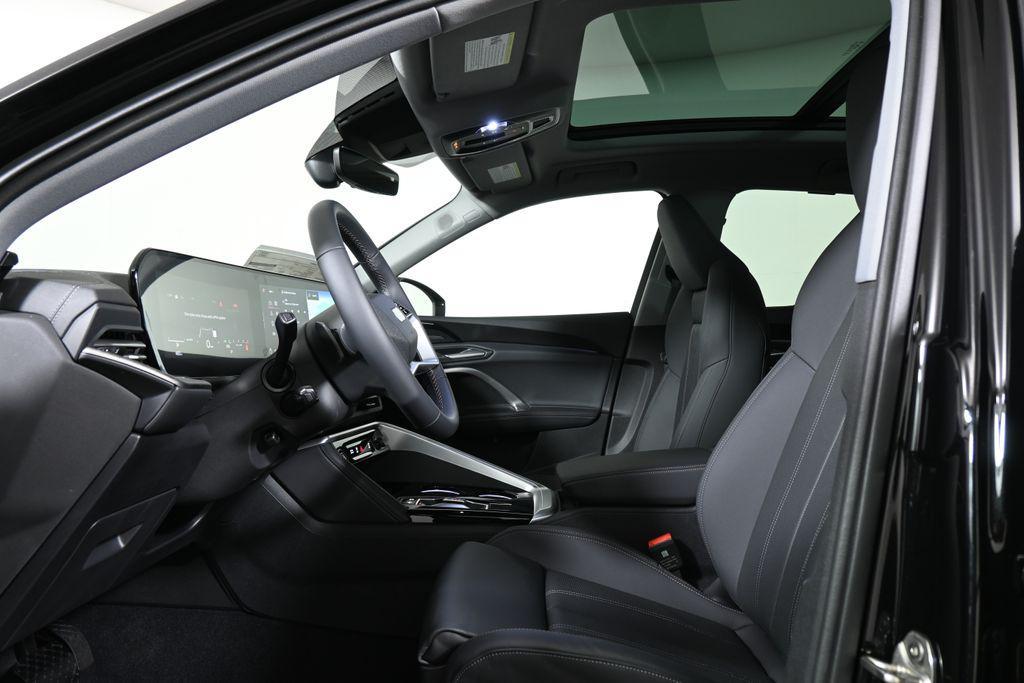 new 2025 Audi Q5 car, priced at $61,430