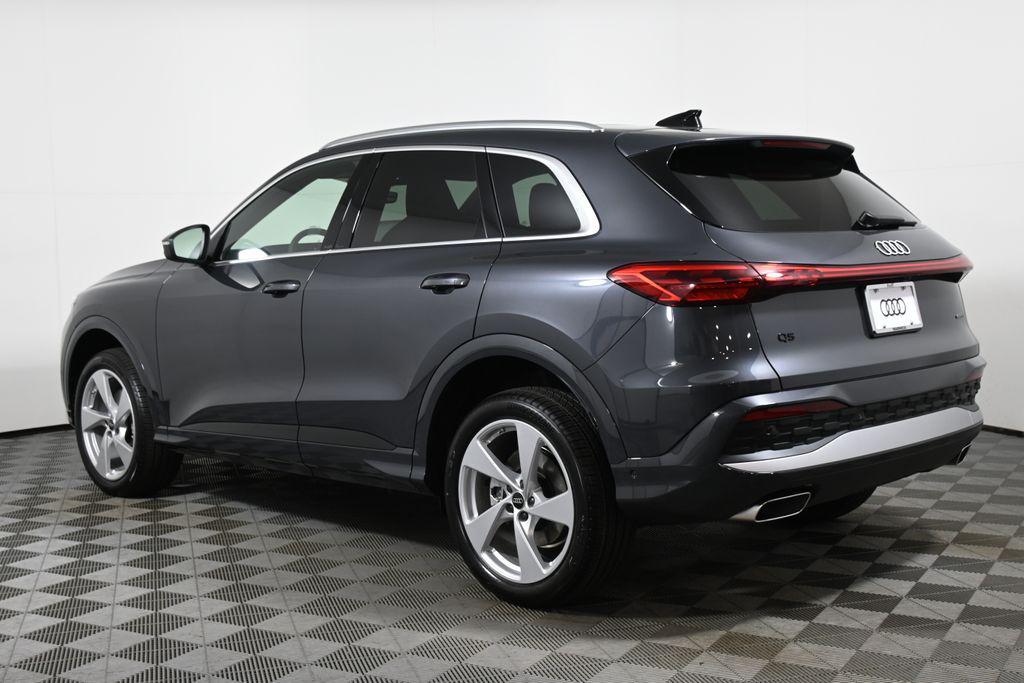 new 2025 Audi Q5 car, priced at $61,430