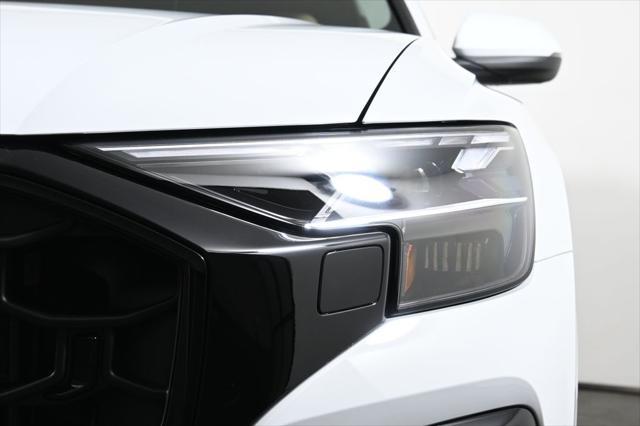 new 2025 Audi Q8 car, priced at $84,595