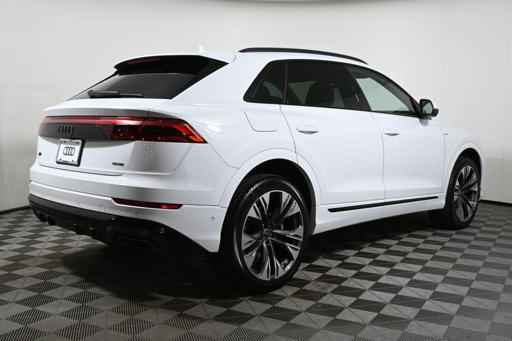 new 2025 Audi Q8 car, priced at $84,595
