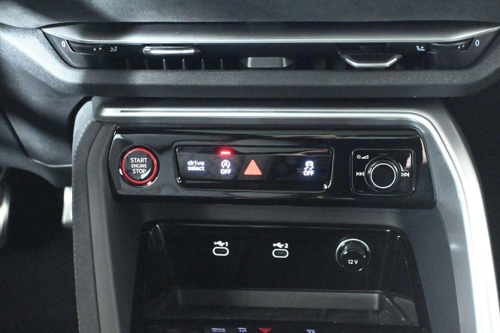 new 2025 Audi SQ5 car, priced at $74,395