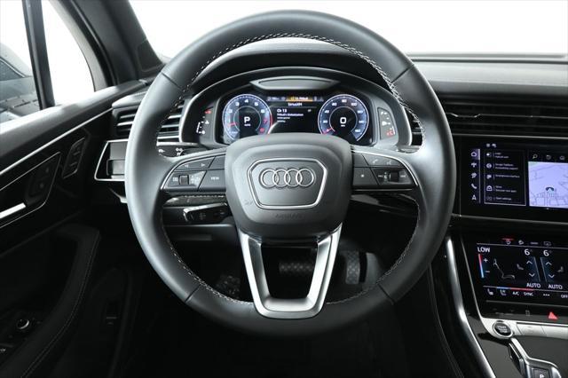 new 2025 Audi Q7 car, priced at $76,575