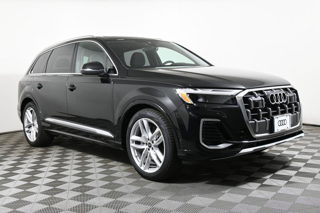 new 2025 Audi Q7 car, priced at $76,575