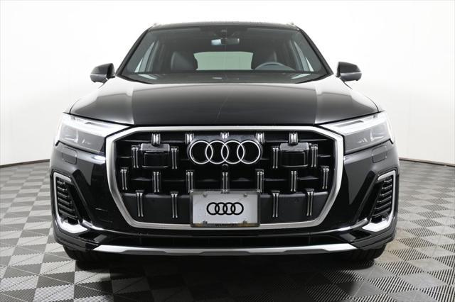 new 2025 Audi Q7 car, priced at $76,575